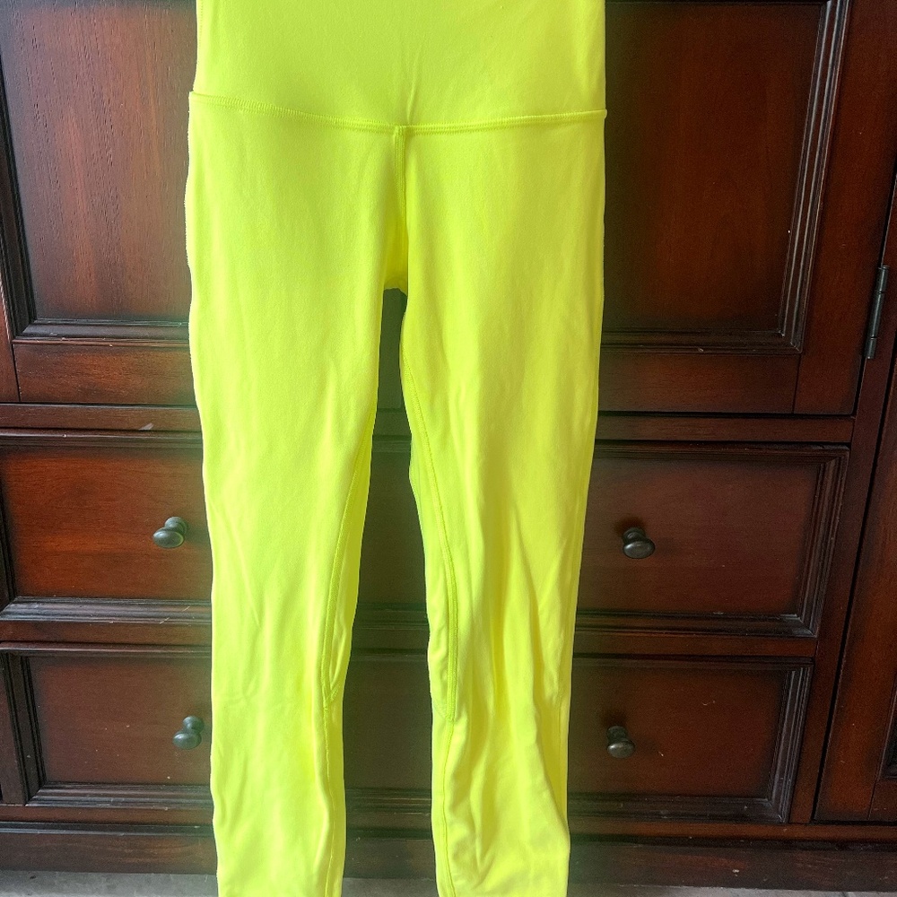 Lululemon Align High Rise Crop -Highlighter Yellow - Size 2 - Like New